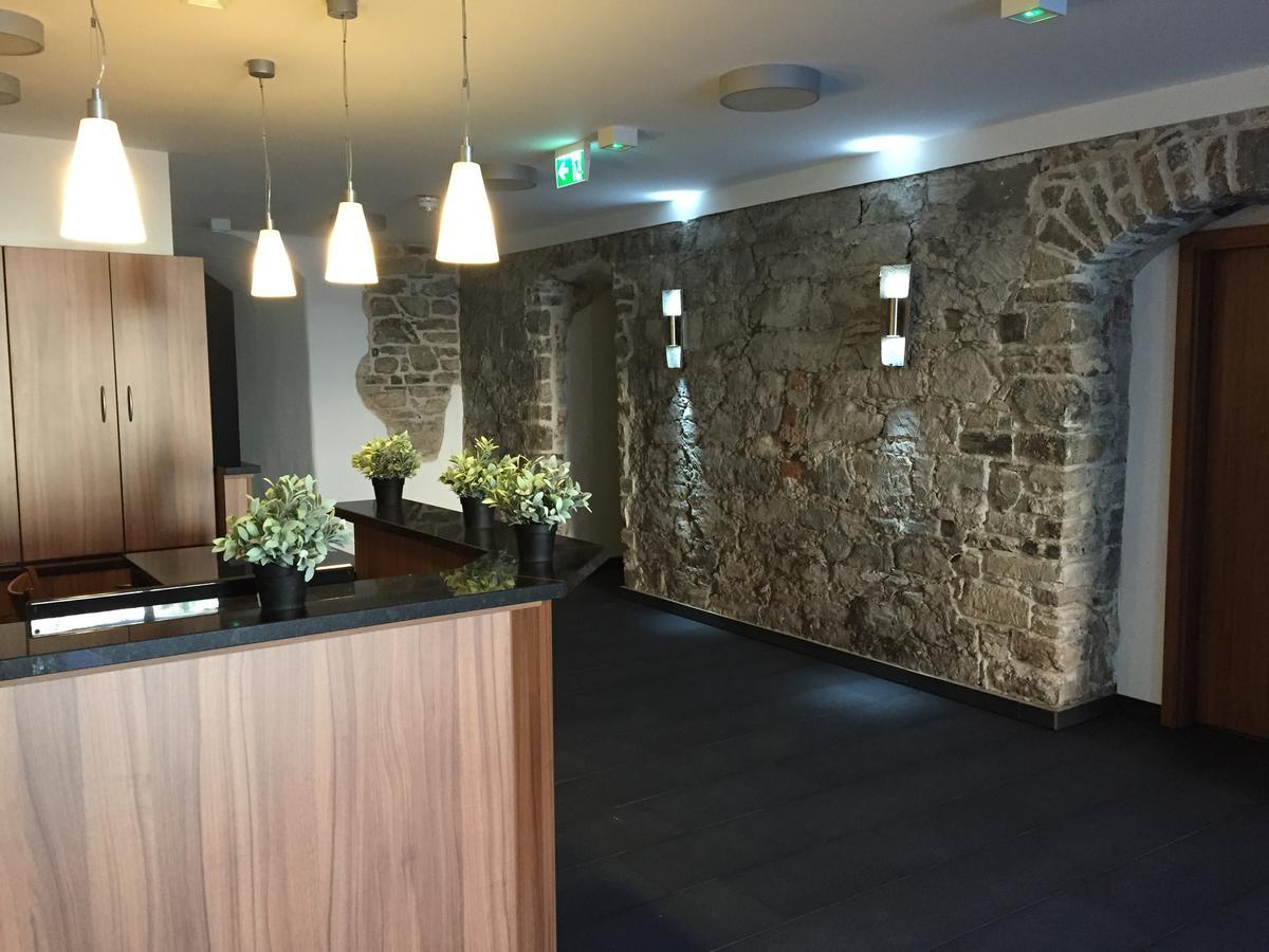 Hotel garni Anger 5 Bad Frankenhausen Buitenkant foto