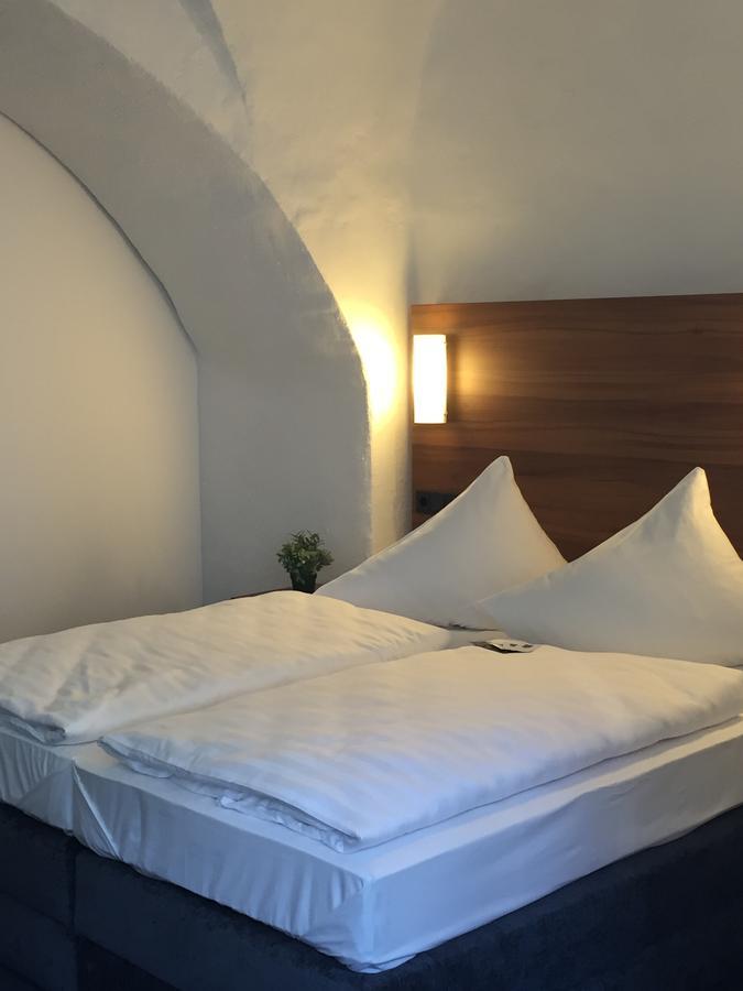 Hotel garni Anger 5 Bad Frankenhausen Buitenkant foto